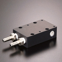 Adaptateur refroidi par eau